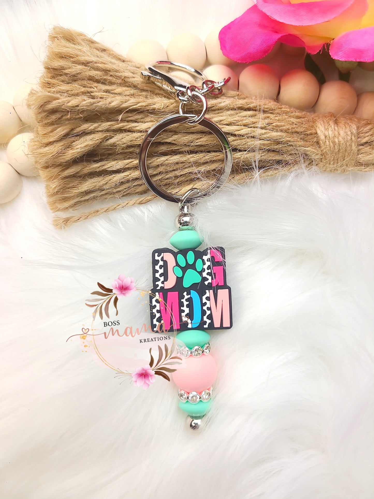 Dog Mom Bar Keychain (RTS)